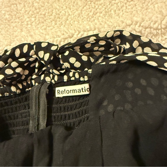 Reformation Bacio Top Pearls Black White Polka Dot Blouse Smocked Ruffle Back - Picture 10 of 13